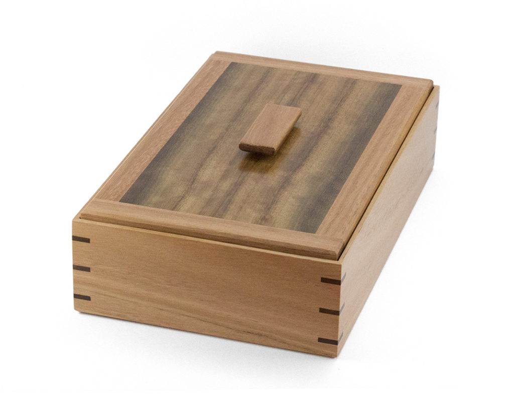 Blackbutt & Queensland Walnut Keepsake Box – Warawood Shed Woodworking